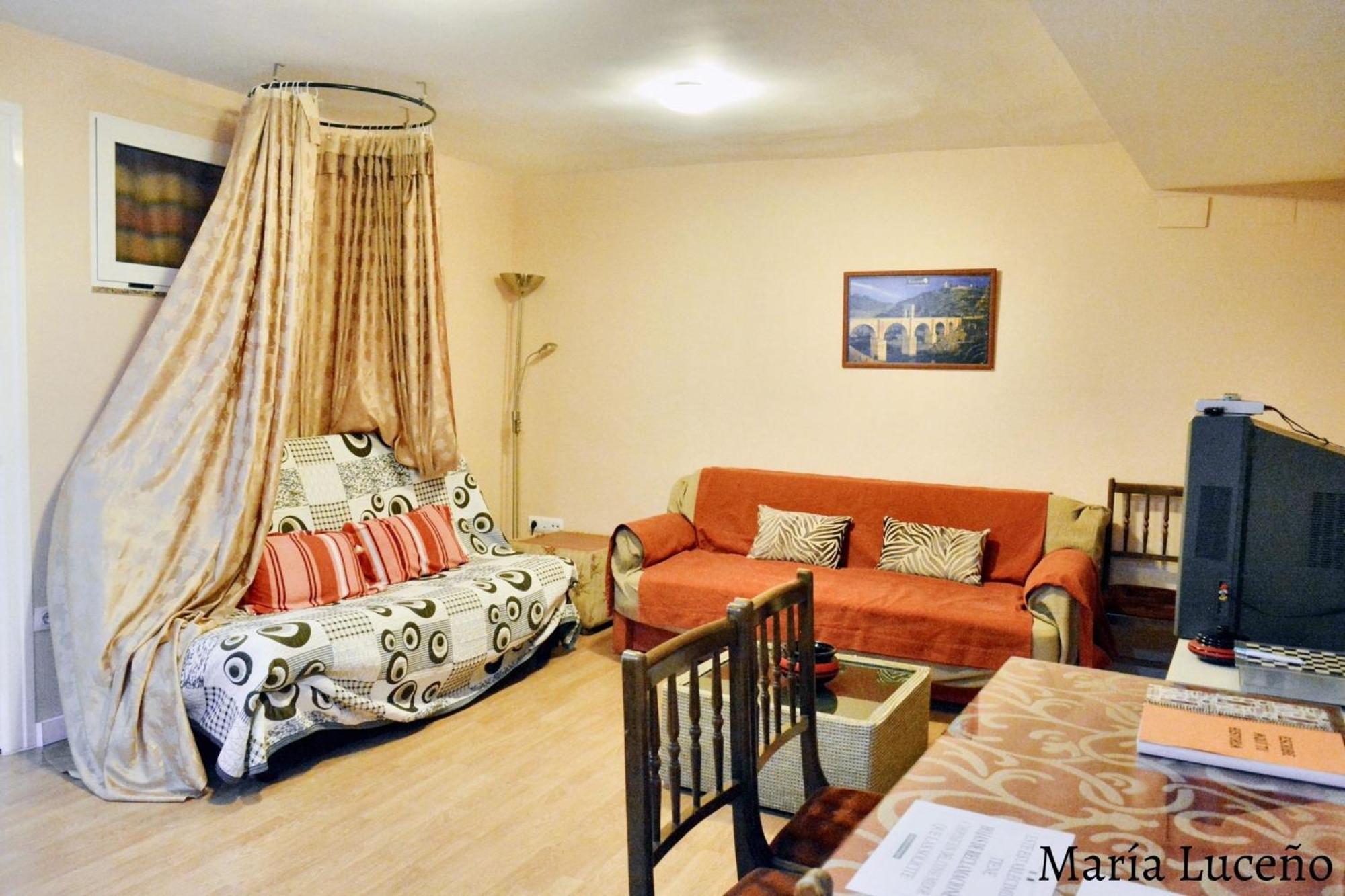 Comfortable Apartment In Caceres 55 M² Welcoming Terrace Εξωτερικό φωτογραφία